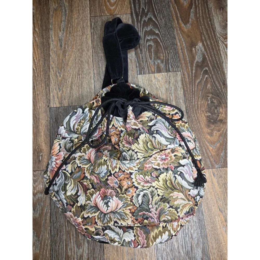 Vintage Floral Tapestry Drawstring Backpack Velvet Trim Boho Cottagecore Bag